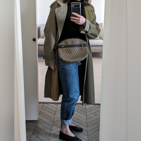 Nina Ricci Handbags - Nina Ricci 80s crossbody bag